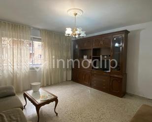 Living room of Flat for sale in Salamanca Capital  with Heating