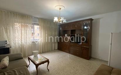 Living room of Flat for sale in Salamanca Capital  with Heating