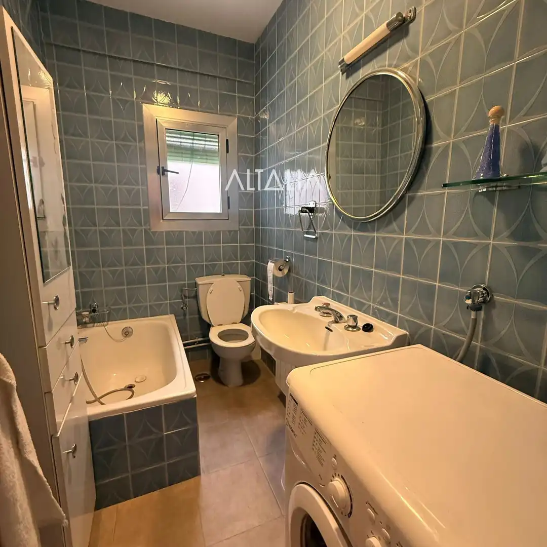 Bathroom of Flat for rent in Cuenca  with Heating and Storage room
