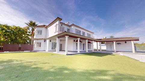 Photo 2 of Houses for sale in De Los Sauces, El Zaudín - Club de Golf, Bormujos