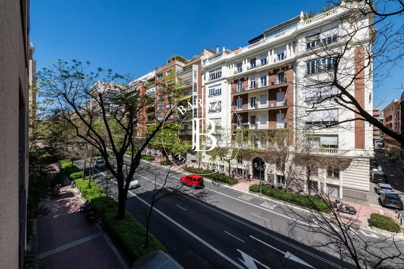 Außenansicht von Wohnung zur Miete in Madrid mit Klimaanlage, Heizung und Abstellraum