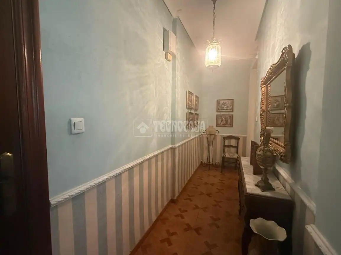 Piso en venta en Alicante / Alacant con Balcón