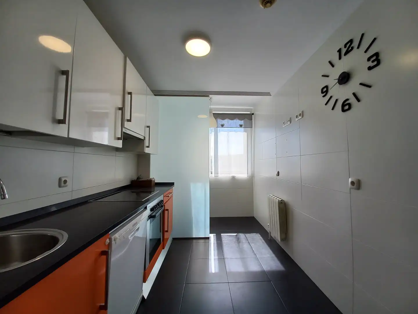 Kitchen of Flat for rent in Burgos  with Heating and Storage room