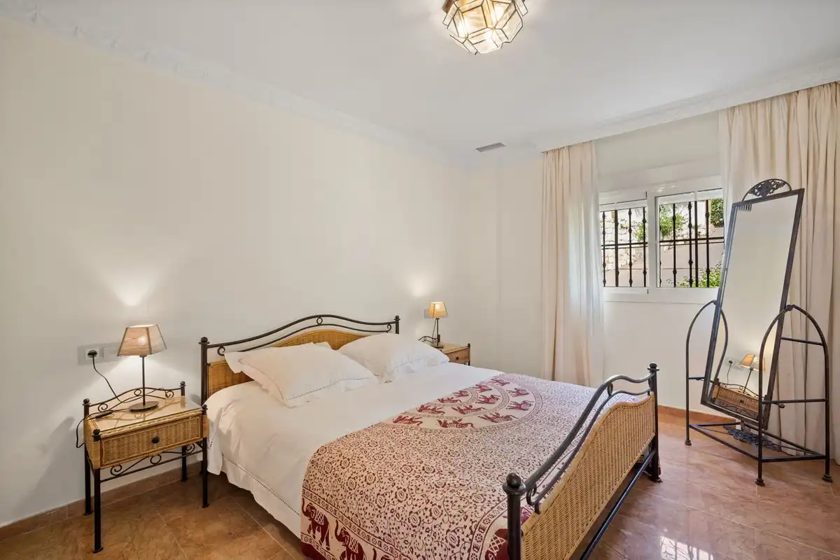 Chalet con piscina en venta en Benahavís pueblo, imagen 43