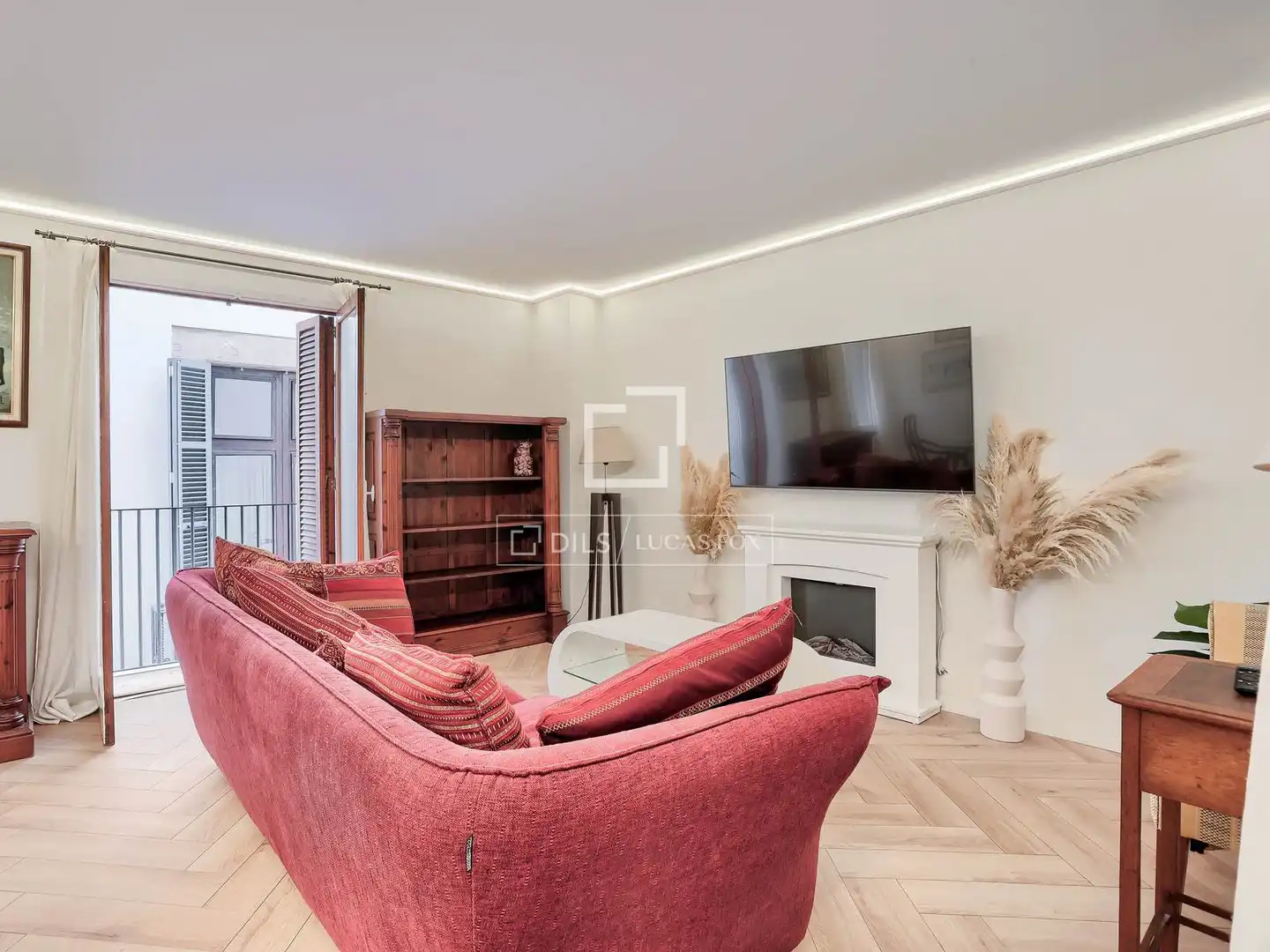 Living room of Flat for rent in  Palma de Mallorca  with Air Conditioner, Furnished and Balcony