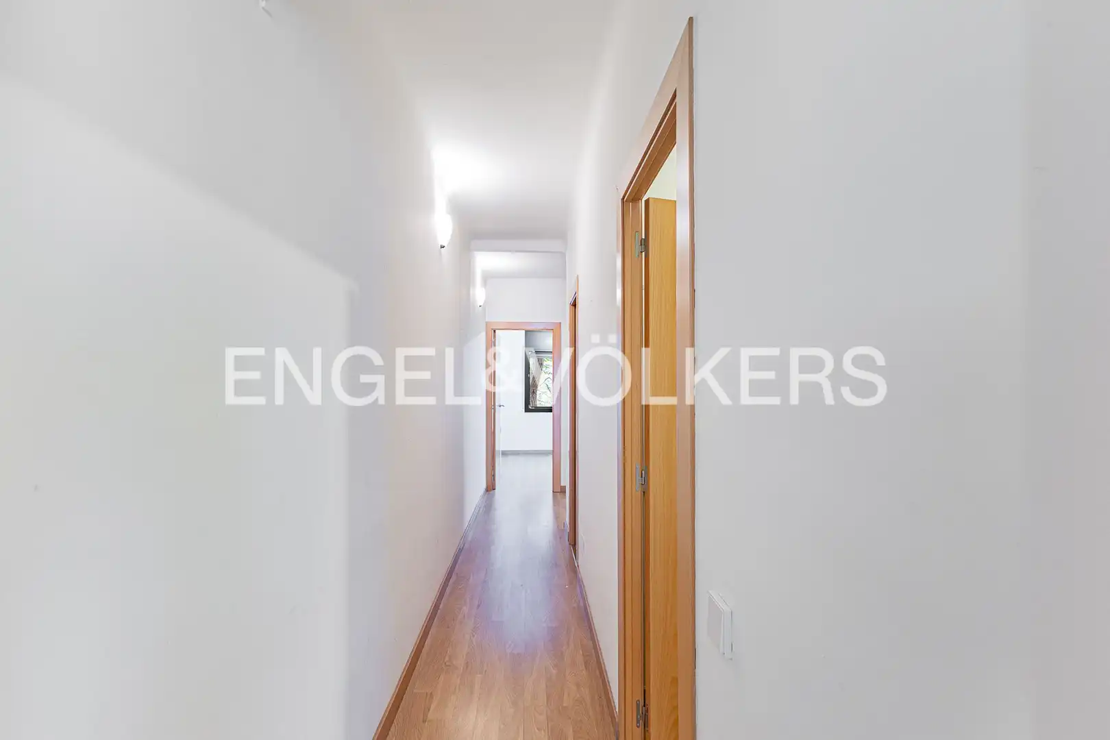 Houses for sale in Barcelona  with Heating and Private garden
