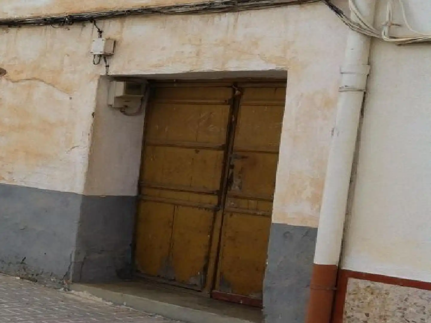 Local commercial à vendre à Almadén