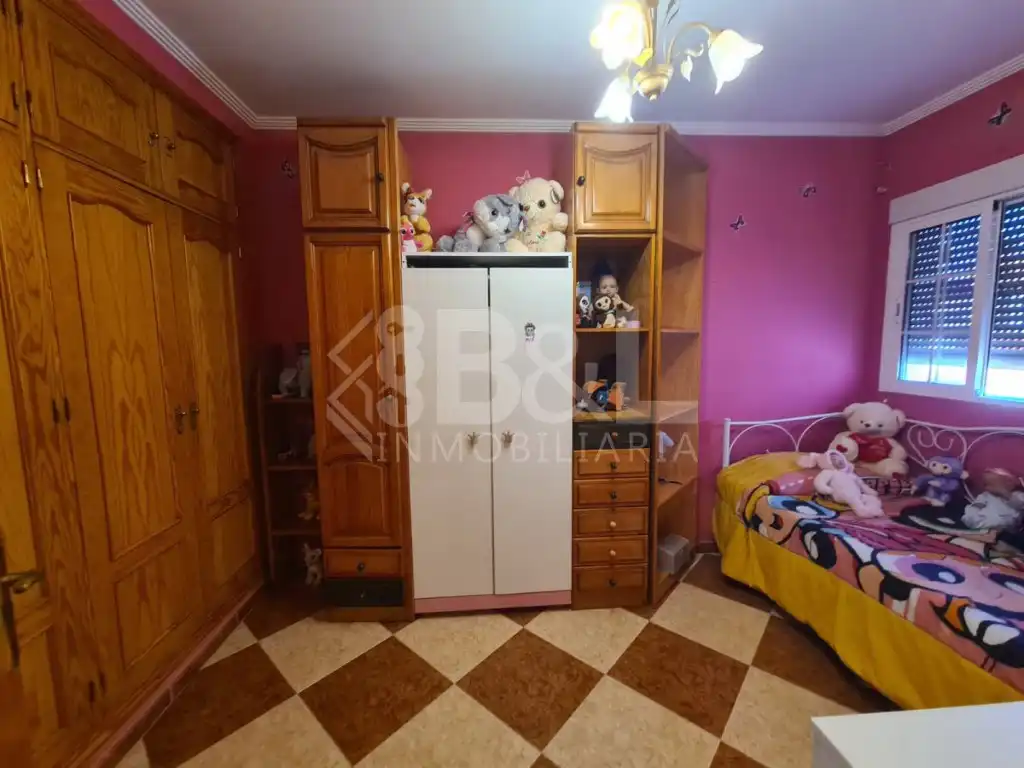 Houses for sale in Nuevo Parque - Los Rosales - Tráfico Pesado