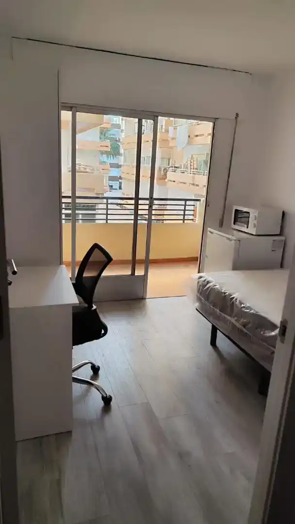 Fotografía del inmueble reportado: 0 €/mes — Almería, Almería
