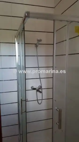 Bathroom of Houses for sale in Dénia  with Air Conditioner, Heating and Private garden