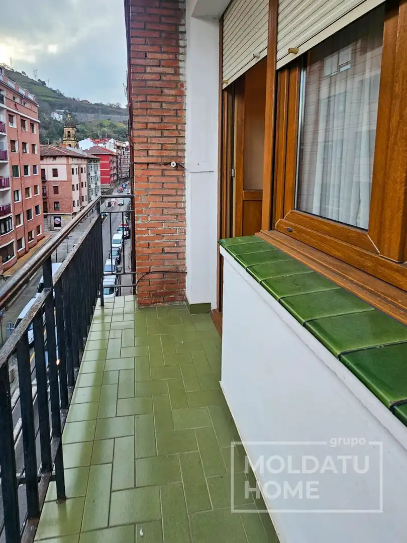 Terraza de Piso en venta en Bilbao  con Calefacción y Terraza