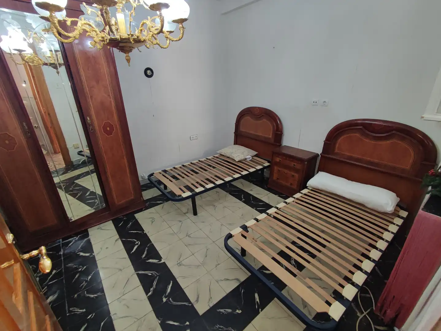 Habitación de Finca rústica en venta en Villarramiel con Calefacción, Terraza y Trastero