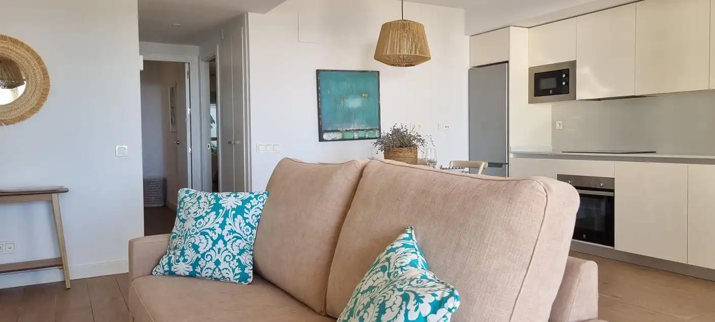 Sala d'estar de Apartament de lloguer en Torrox amb Aire condicionat, Calefacció i Jardí privat