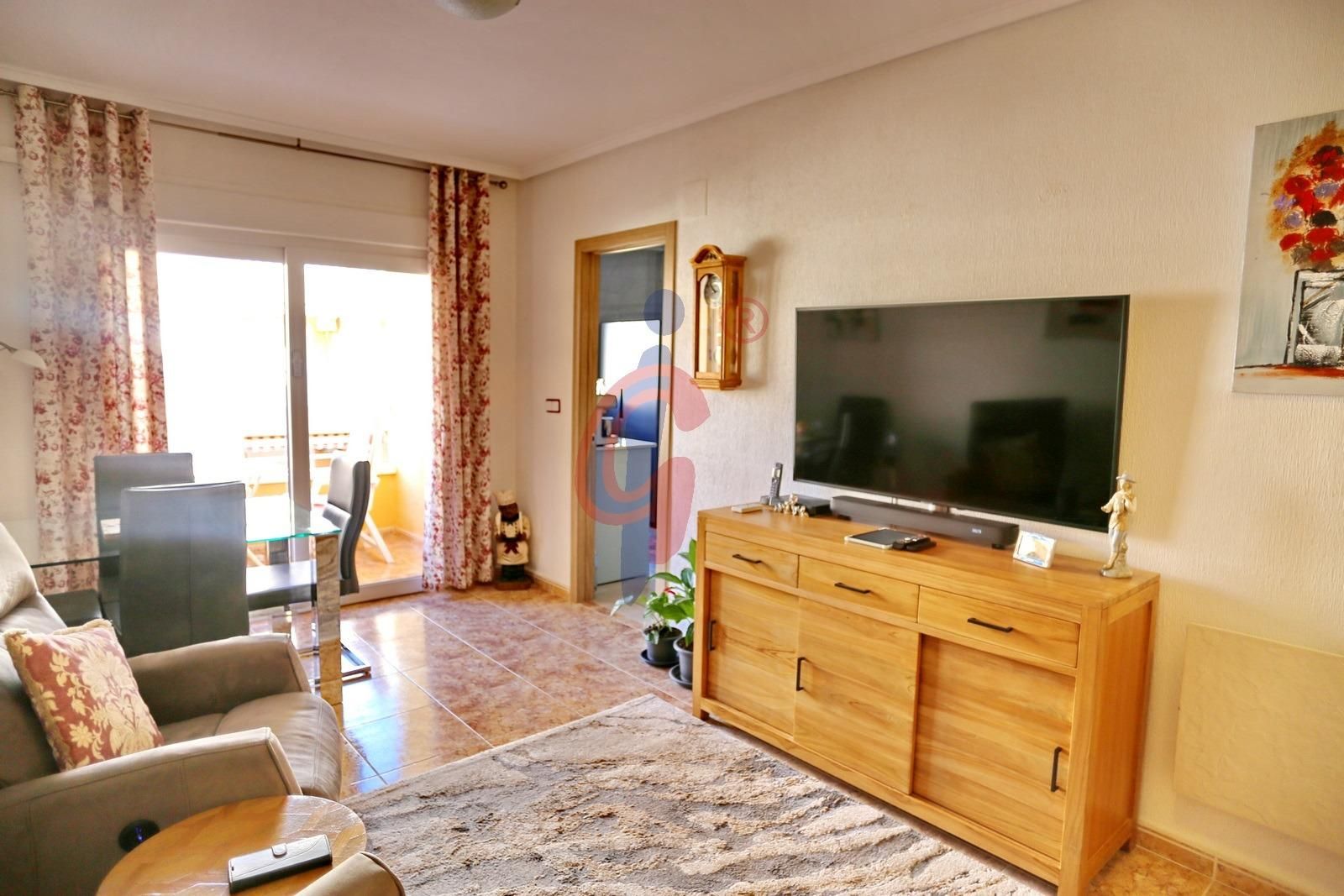 Sala d'estar de Apartament en venda en Guardamar del Segura amb Aire condicionat i Terrassa