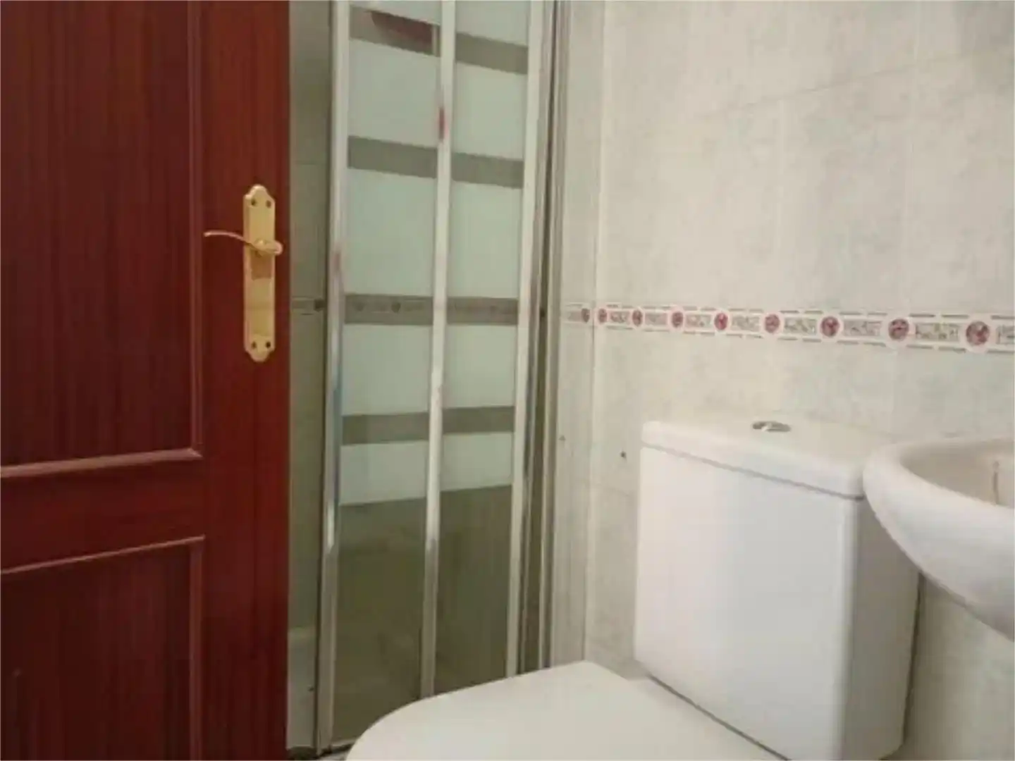 Bany de Pis en venda en Sevilla amb Aire condicionat, Traster i Piscina