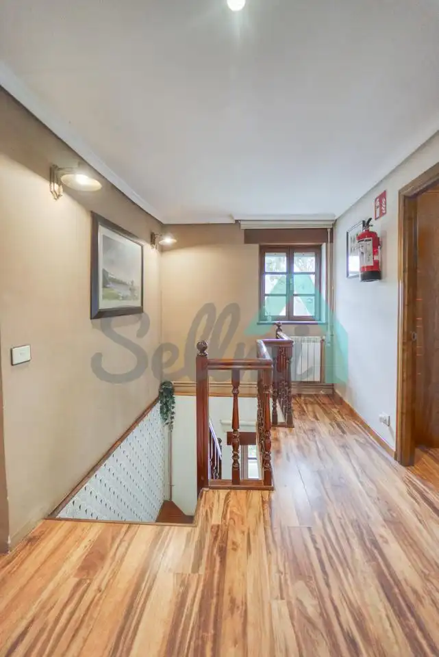 Casa o chalet en venta en Castropol con Calefacción y Jardín privado
