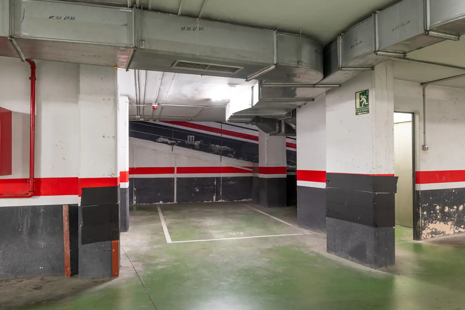 Aparcament de Apartament en venda en Barrio de Salamanca