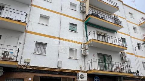 Foto 4 de Pis en venda a C. Igueldo, El Plantinar – Avda. La Paz - El Juncal, Sevilla