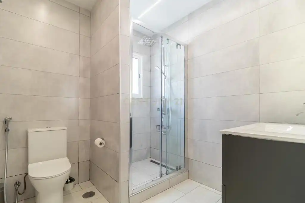 Bathroom of Buildings for sale in Fuengirola