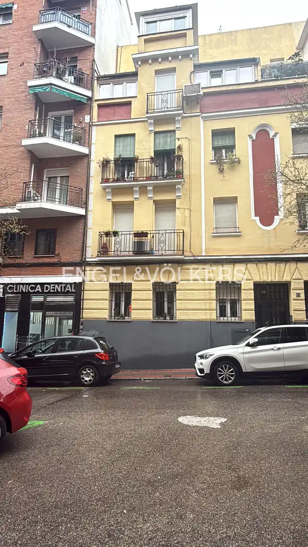 Vista exterior de Pis de lloguer en Madrid amb Aire condicionat, Calefacció i Balcó