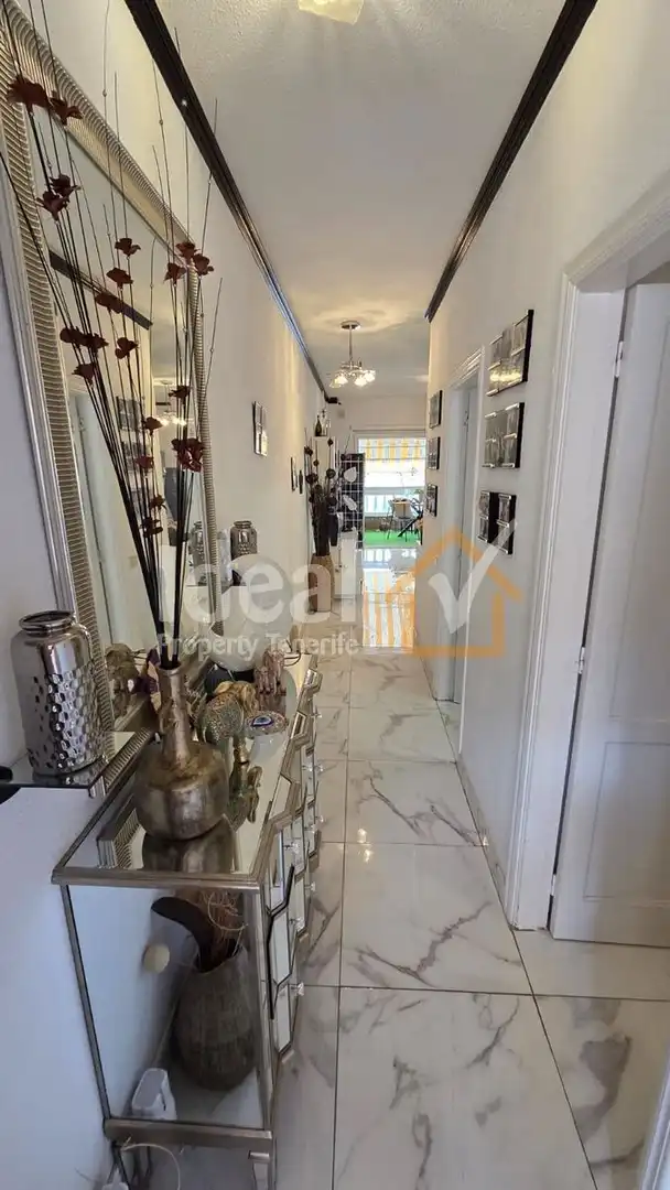 Apartamento en venta en Arona con Terraza y Amueblado