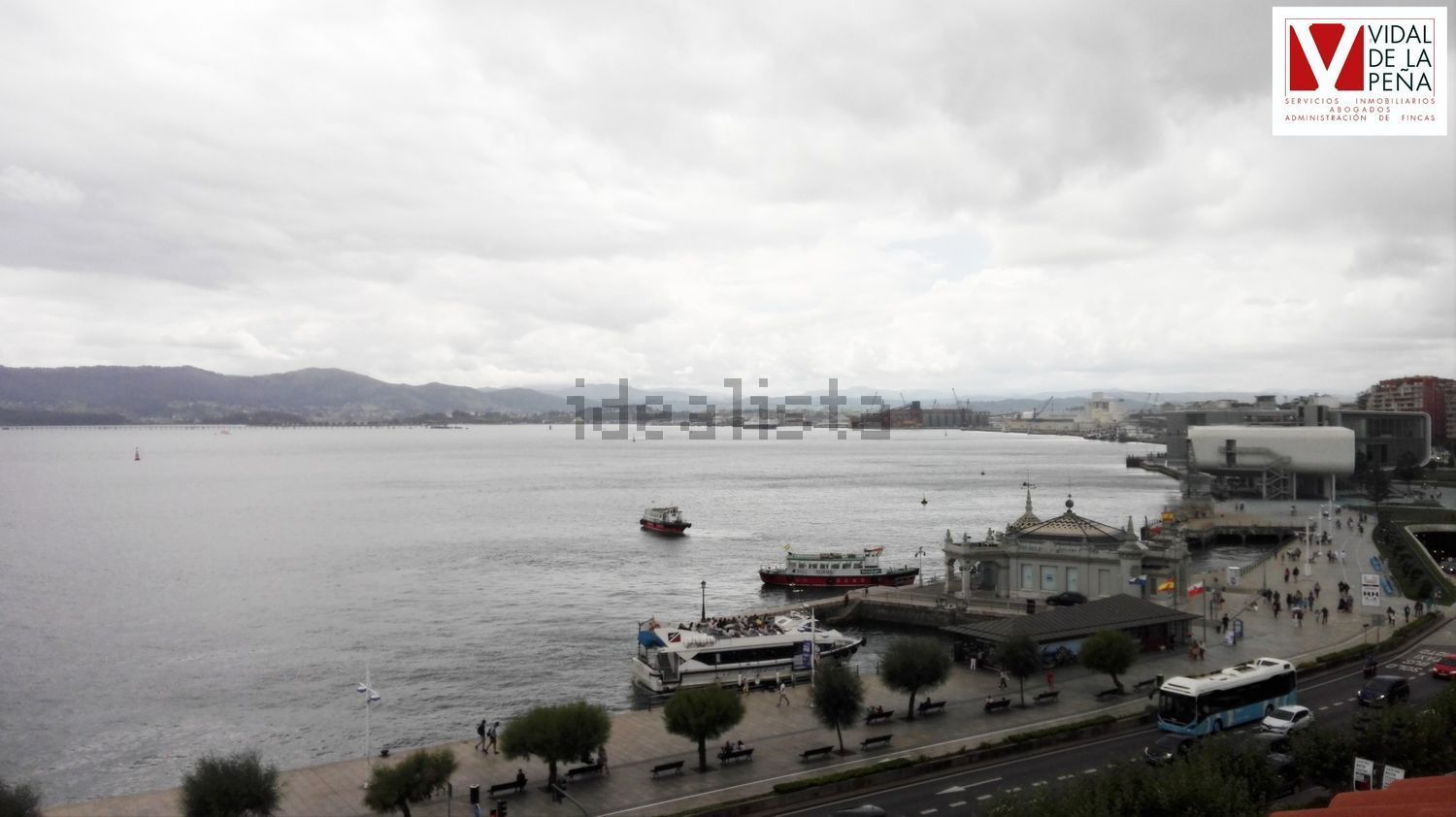 Flat for sale in Paseo de Pereda, Puerto Chico, Santander