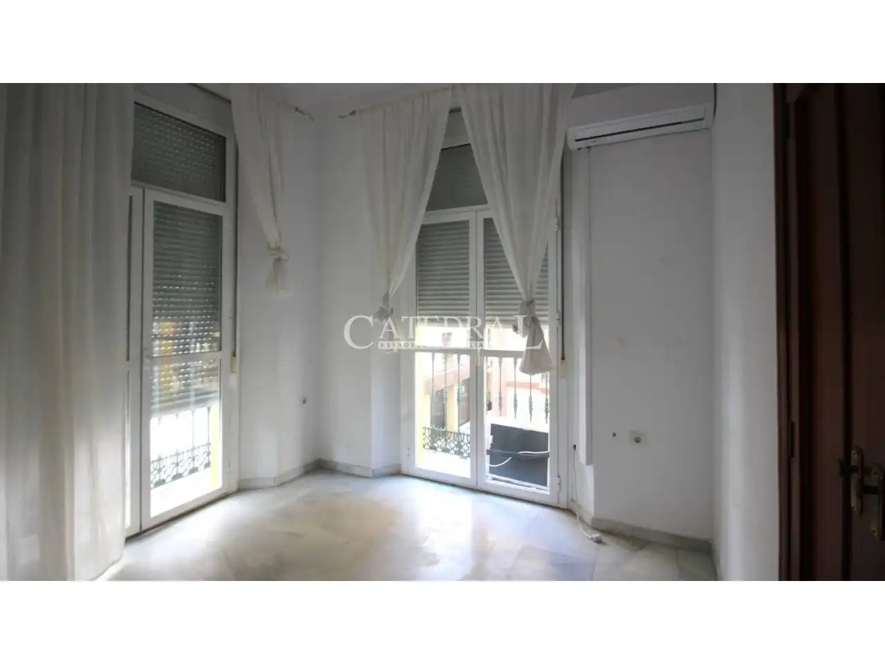 Flat for rent in Calle Baños, Encarnación - Regina