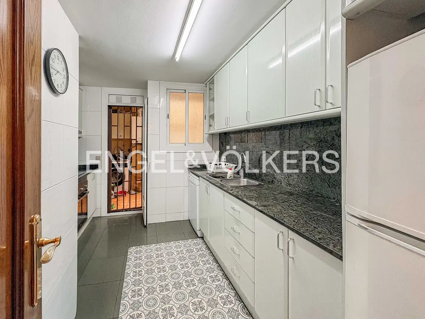 Kitchen of Flat for rent in Barcelona  with Air Conditioner, Heating and Parquet flooring