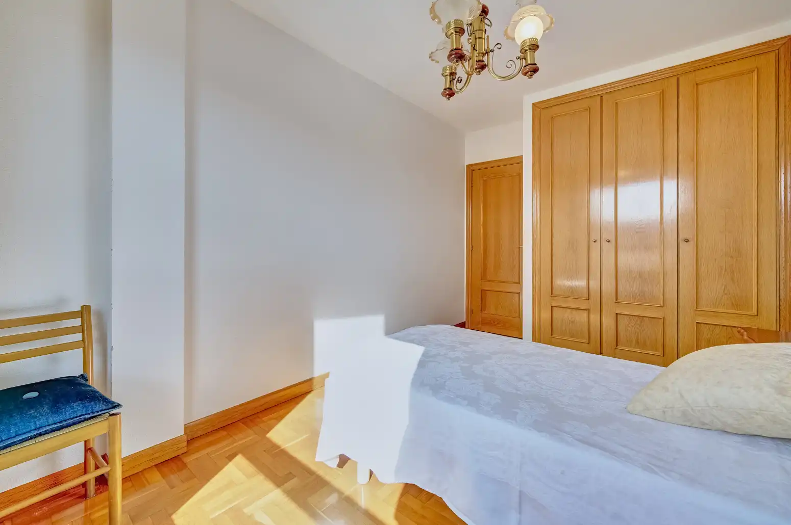 Habitación de Piso en venta en Huarte / Uharte, Navarra