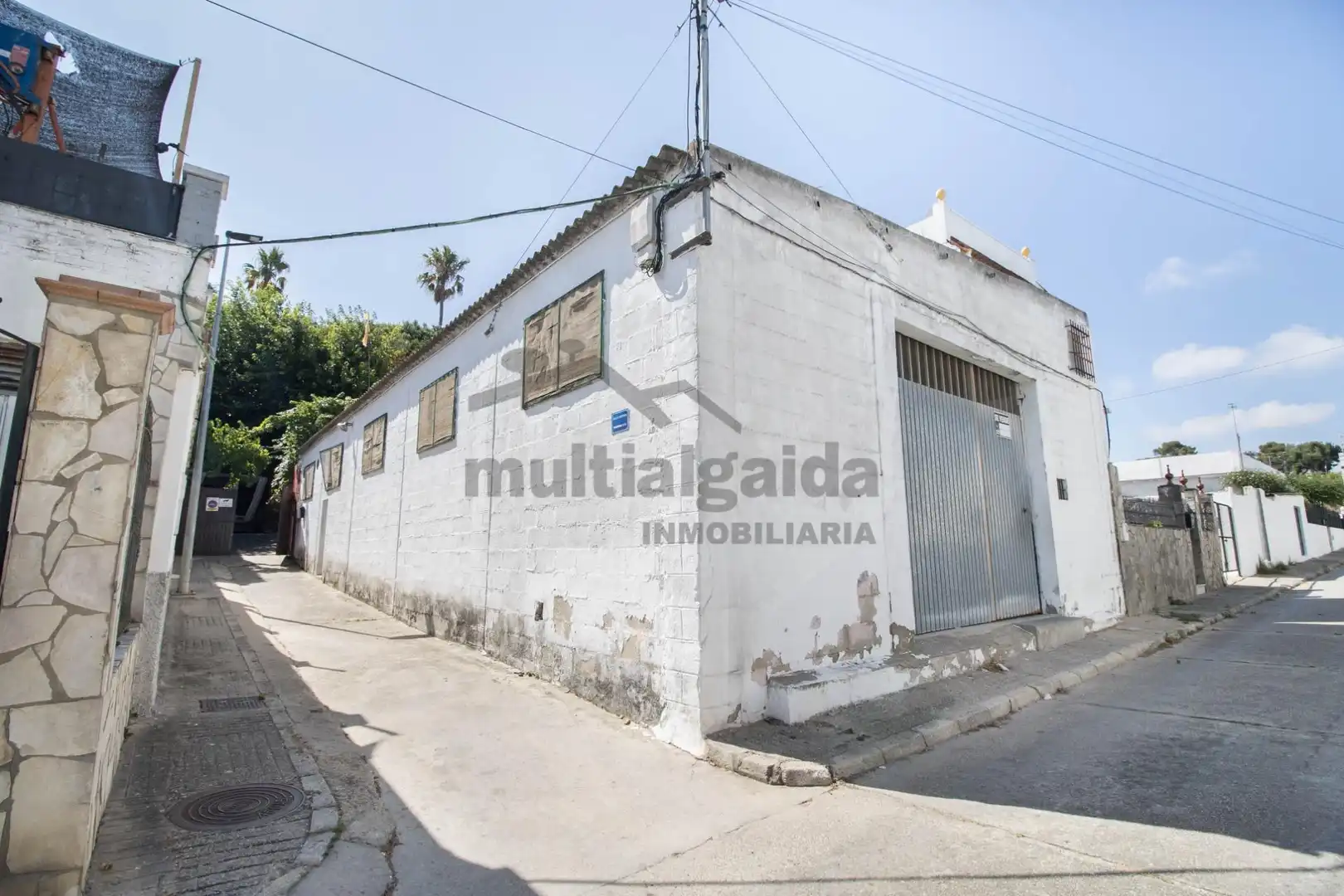Industrial buildings for sale in Bonanza - Avda de Huelva - Barrio Andalucia