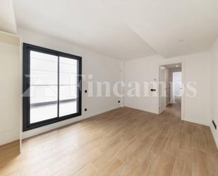 Bedroom of Flat to rent in Sabadell  with Air Conditioner and Terrace