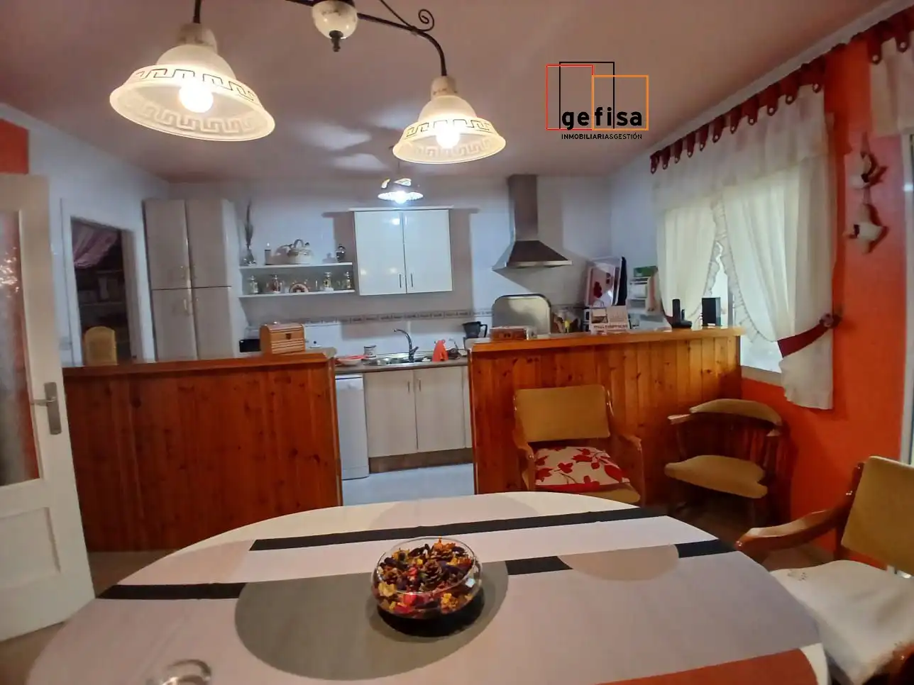 Cocina de Casa o chalet en venta en Valdepeñas con Aire acondicionado, Calefacción y Terraza