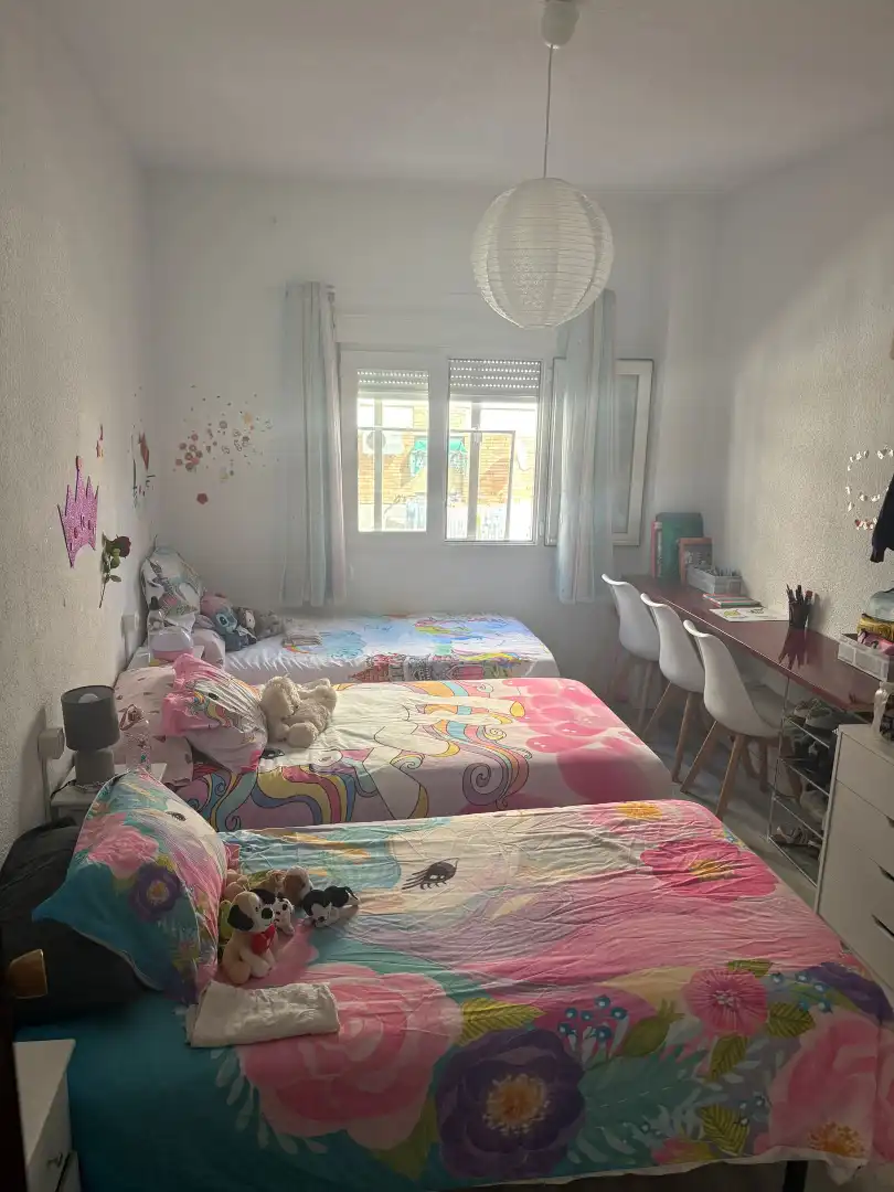 Bedroom of Flat for sale in Toledo  with Air Conditioner, Oven and Washing machine