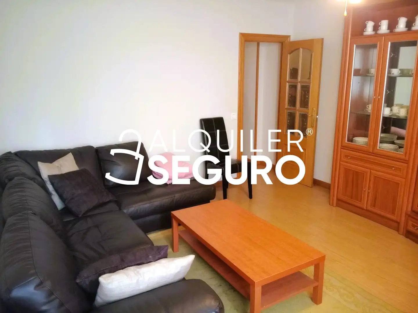 Sala d'estar de Pis de lloguer en Valladolid amb Calefacció i Moblat