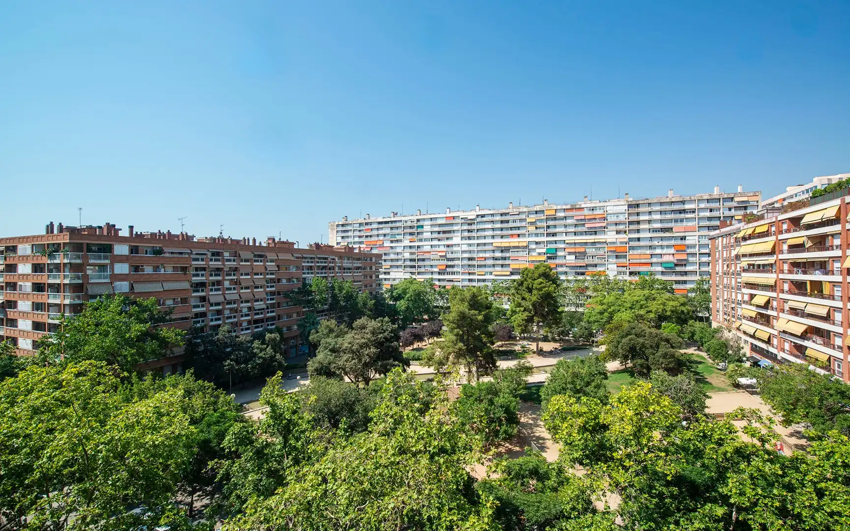 Exterior view of Flat for sale in Barcelona  with Air Conditioner, Heating and Terrace