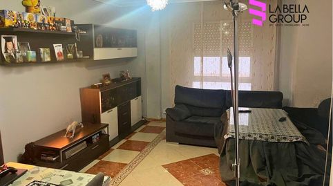 Foto 2 de Piso en venta en Calle Madre San Pablo, La Zarzuela - San José - Belén, Linares