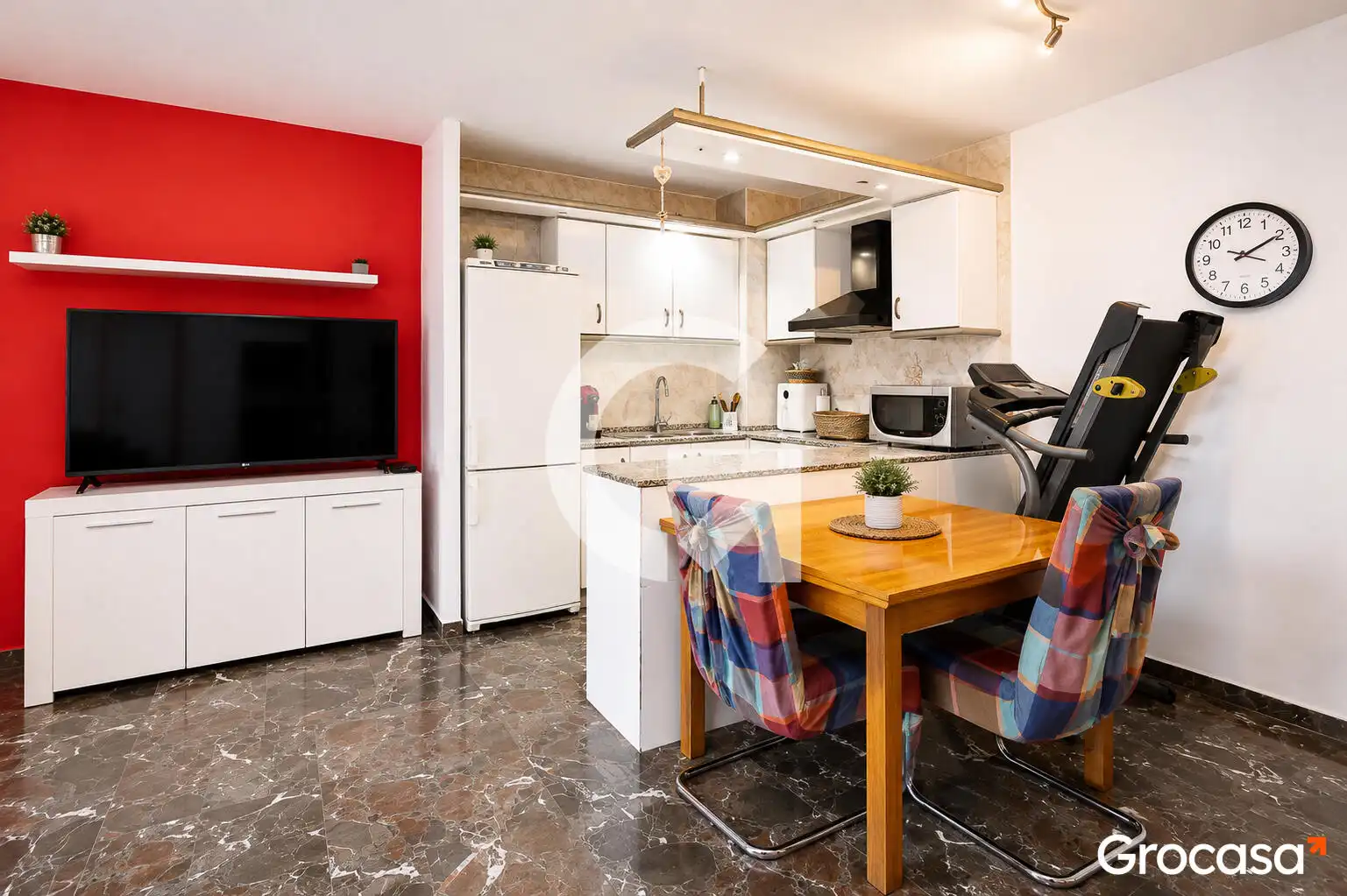Kitchen of Flat for sale in Sant Vicenç Dels Horts  with Heating, Furnished and Oven