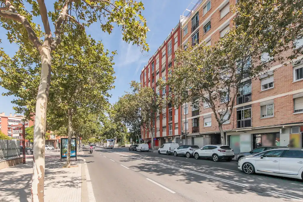 Pis amb terrassa en venda a Avinguda dels Països Catalans, imagen 2