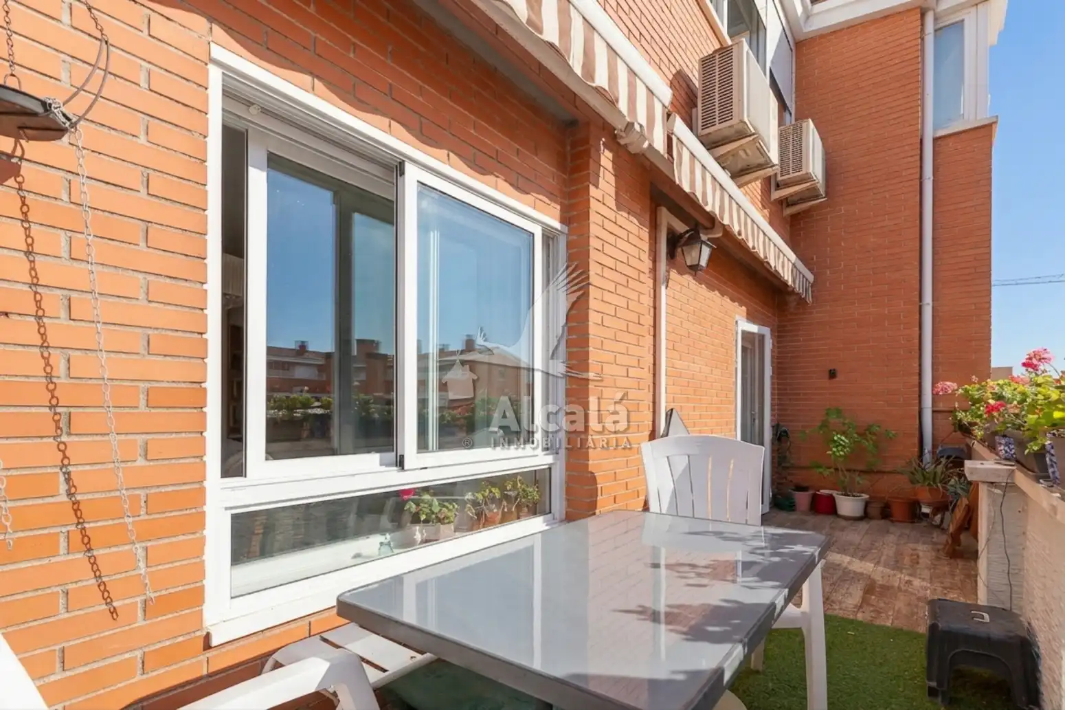 Terraza de Piso en venta en Arganda del Rey con Aire acondicionado, Calefacción y Jardín privado