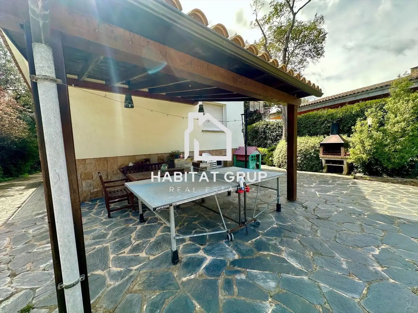 Terrassa de Casa o xalet en venda en Santa Coloma de Farners amb Aire condicionat, Calefacció i Jardí privat