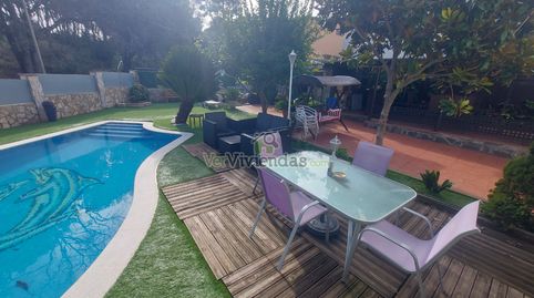 Foto 2 de Casa o xalet en venda a Carrer Sardana, 843, Sant Esteve Sesrovires, Barcelona