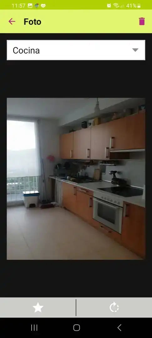 Kitchen of Houses for share in Cruces