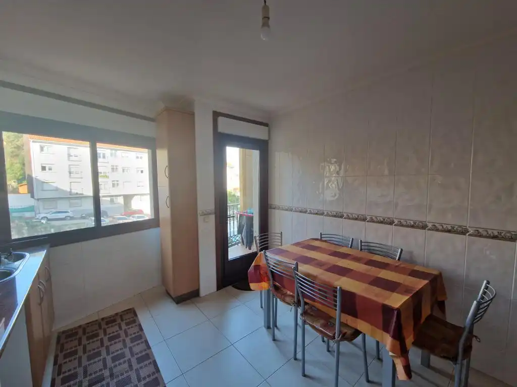 Comedor de Apartamento en venta en Boiro con Calefacción, Parquet y Trastero