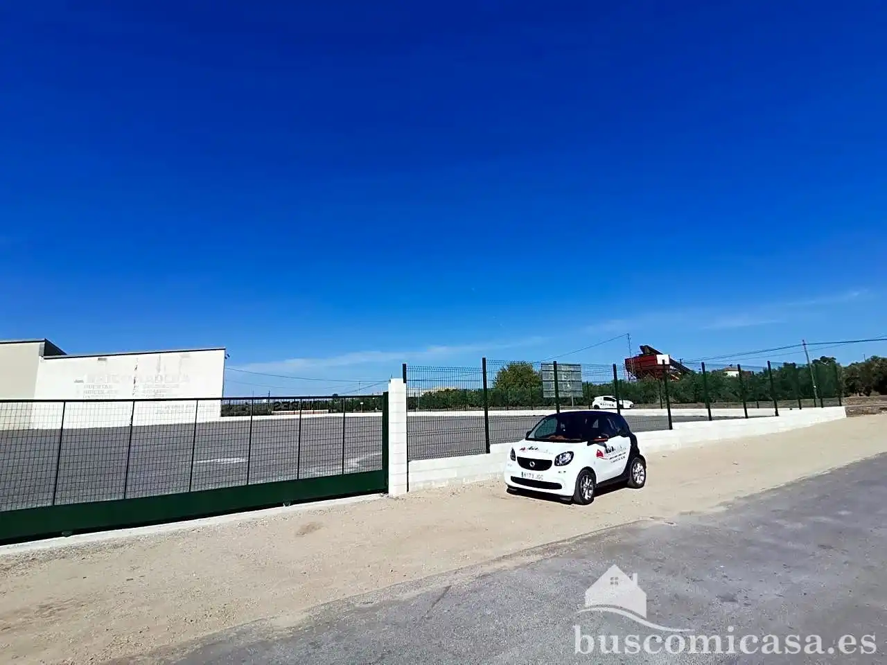 Parkplatz von Garage zur Miete in Linares
