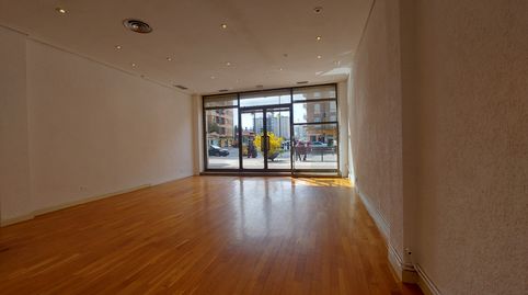 Photo 3 of Premises for rent in Avenida Solidaridad, Residencia, Logroño