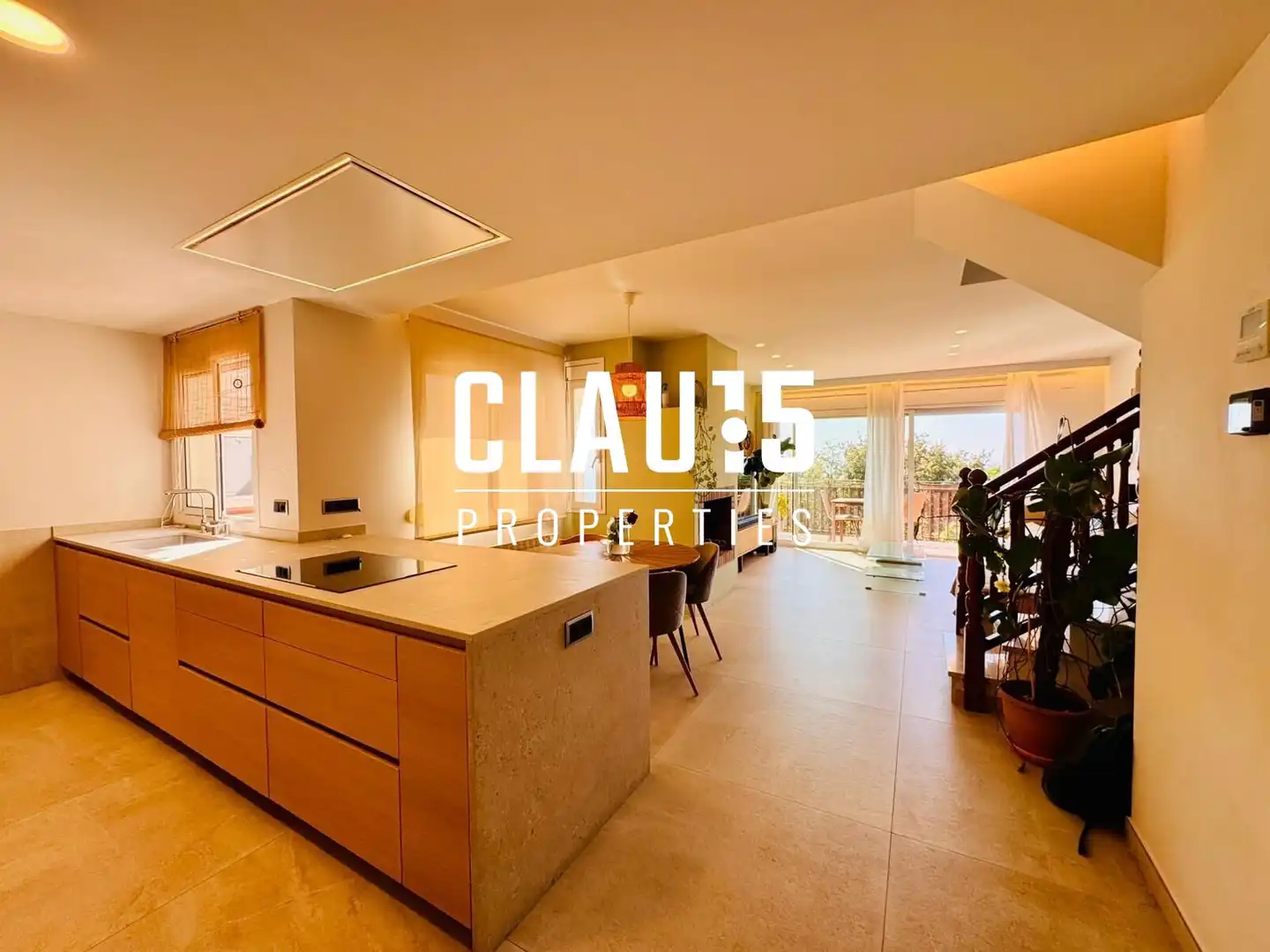 Küche von Maisonette zum Verkauf in Blanes mit Klimaanlage, Heizung und Terrasse