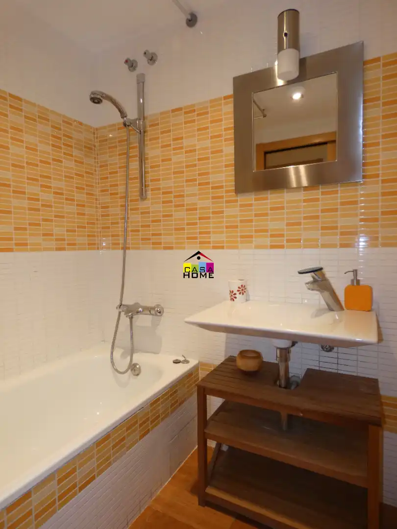 Baño de Piso en venta en Castellón de la Plana / Castelló de la Plana con Aire acondicionado, Calefacción y Terraza