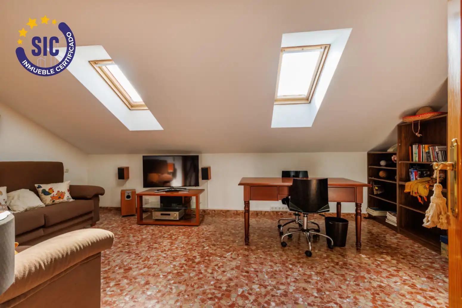 Casa o xalet en venda en L'Alcúdia de Crespins amb Aire condicionat, Terrassa i Balcó