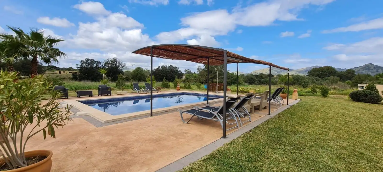 Piscina de Casa adosada en venta en Artà con Terraza