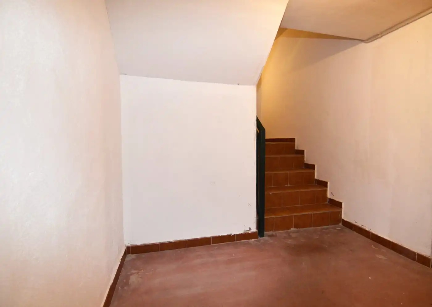 Garage zum Verkauf in Candelario